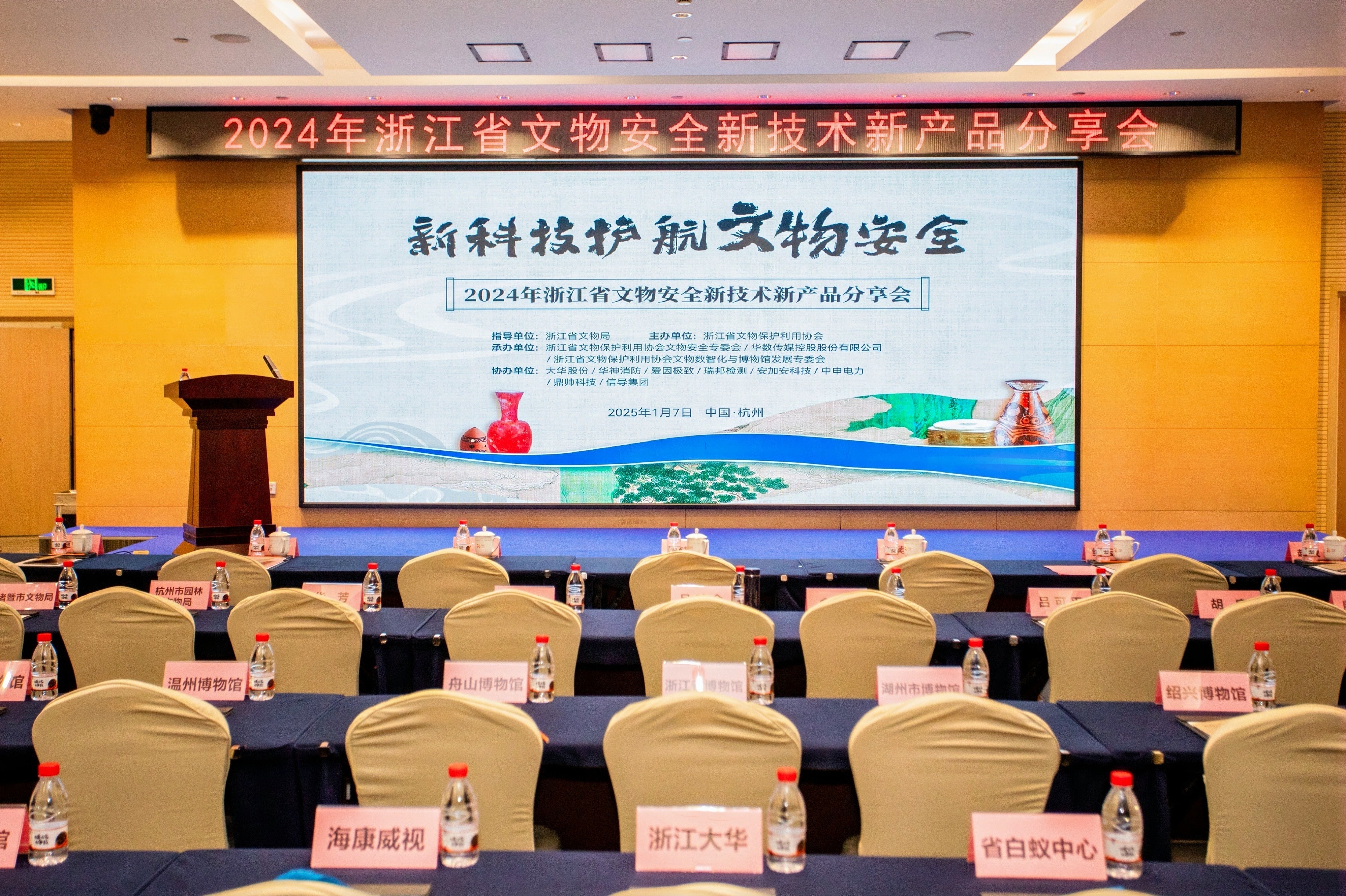 f8ab3512de3971cdcd68c7f8ed85fb33.jpg